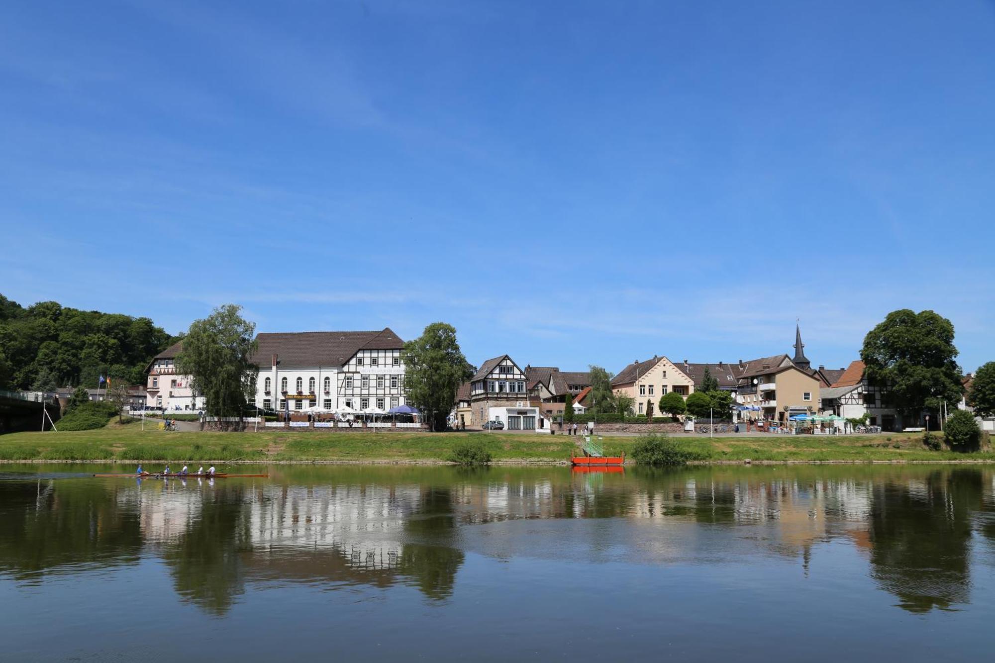 Ferienwohnungen Am Weserstrand โบเดนแวร์เดอร์ ภายนอก รูปภาพ